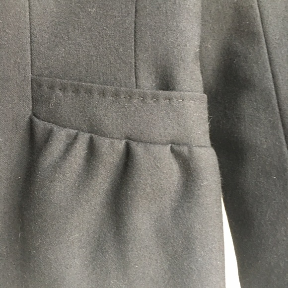 Black jacket - Picture 3 of 6